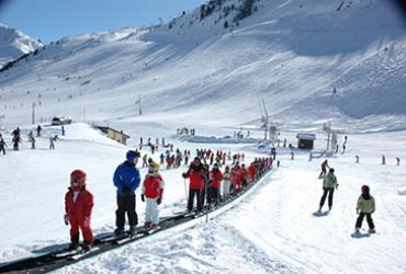 OFERTAS DE ESQUÍ FIN DE AÑO EN SIERRA NEVADA OFERTAS DE ESQUÍ FIN DE AÑO EN SIERRA NEVADA